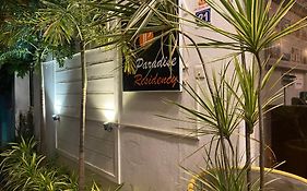 La Paradise Residency - Tie
